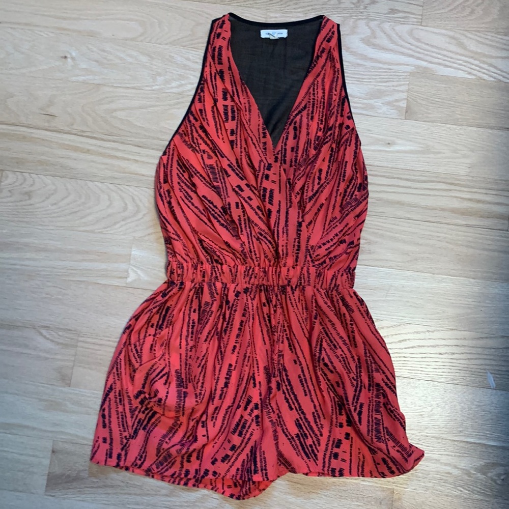 URBAN OUTFITTERS romper